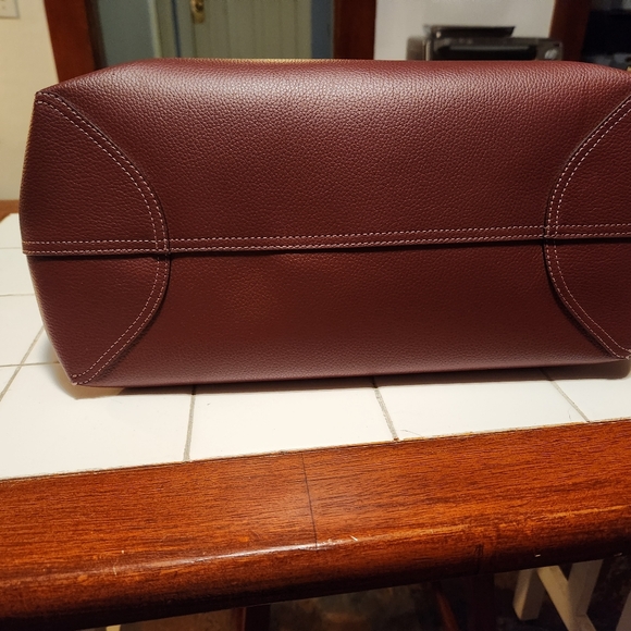 Coach tote- like new!!! - Picture 5 of 6